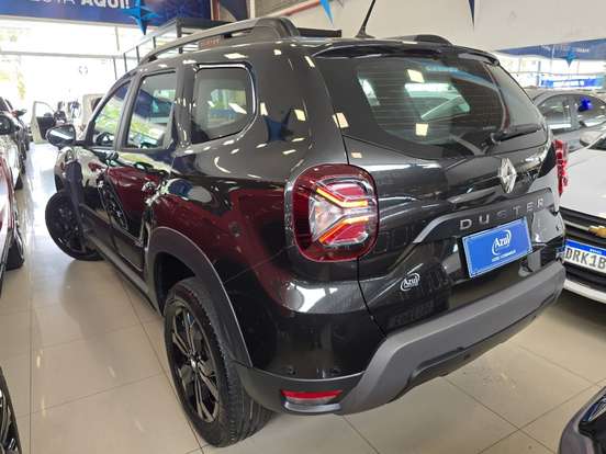 RENAULT-DUSTER-2023