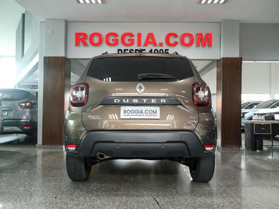 RENAULT-DUSTER-2023