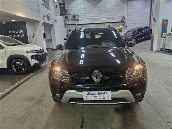 RENAULT-DUSTER-2018