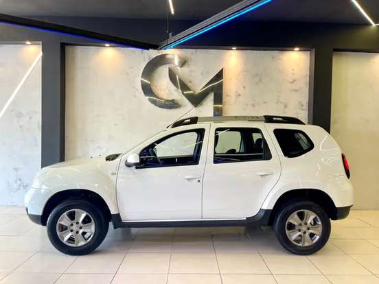 RENAULT-DUSTER-2018