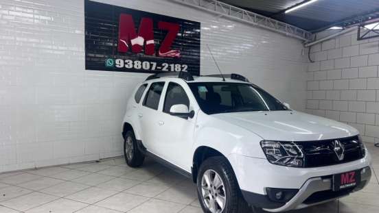 RENAULT-DUSTER-2018