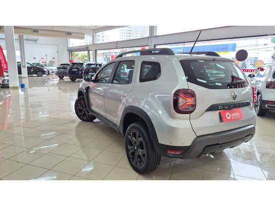 RENAULT-DUSTER-2024