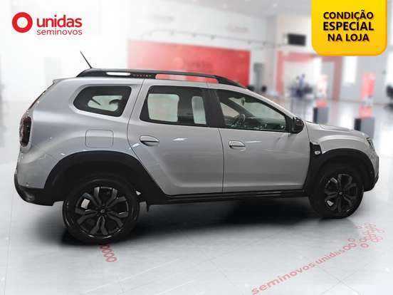 RENAULT-DUSTER-2024