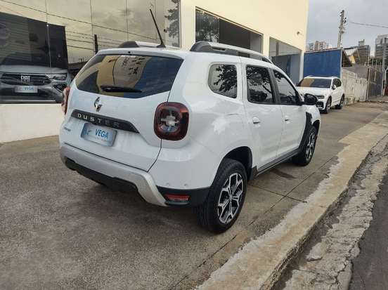 RENAULT-DUSTER-2020