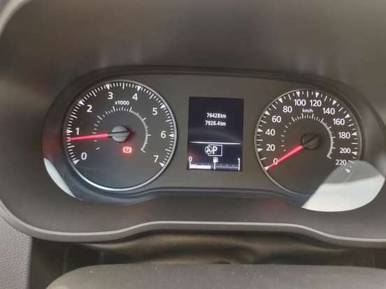 RENAULT-DUSTER-2020