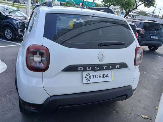 RENAULT-DUSTER-2023