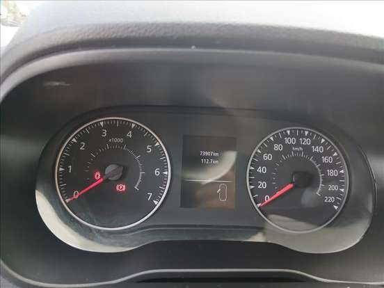 RENAULT-DUSTER-2023