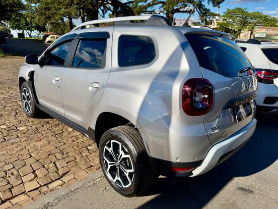 RENAULT-DUSTER-2020