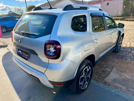 RENAULT-DUSTER-2020