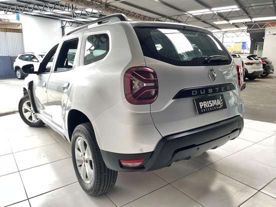 RENAULT-DUSTER-2024