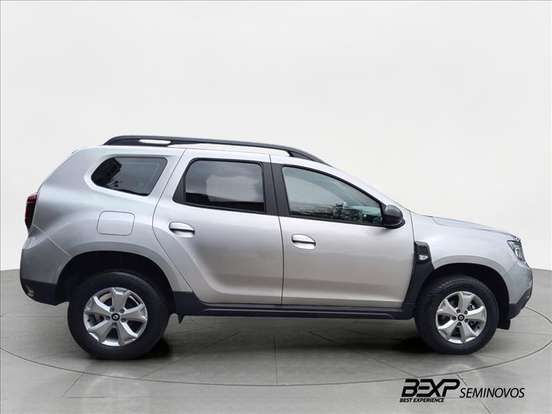 RENAULT-DUSTER-2024