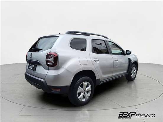 RENAULT-DUSTER-2024