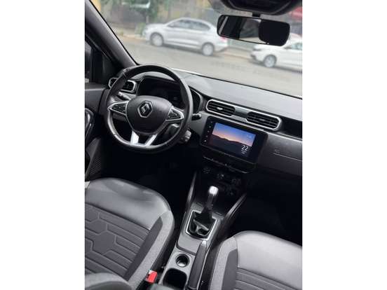 RENAULT-DUSTER-2024