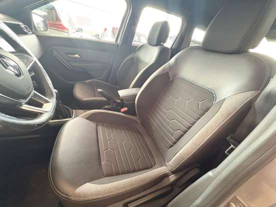 RENAULT-DUSTER-2024