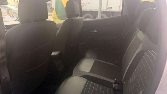 RENAULT-DUSTER-2025