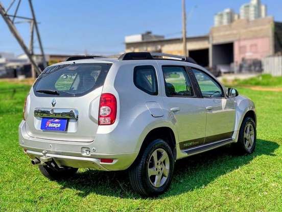 RENAULT-DUSTER-1.6 4X2 16V FLEX 4P MANUAL RENAULT-DUSTER-2013