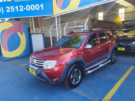 RENAULT-DUSTER-2013