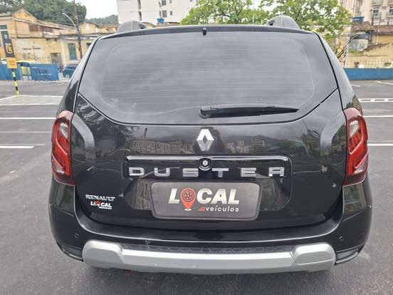 RENAULT-DUSTER-2015