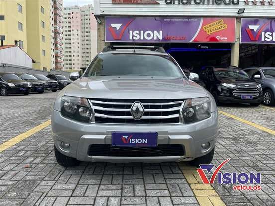 RENAULT-DUSTER-2012