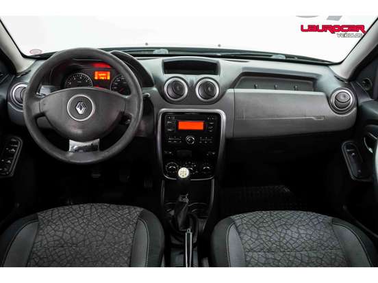 RENAULT-DUSTER-1.6 EXPRESSION 4X2 16V FLEX 4P MANUAL RENAULT-DUSTER-2014