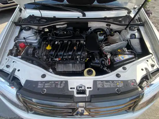 RENAULT-DUSTER-2014