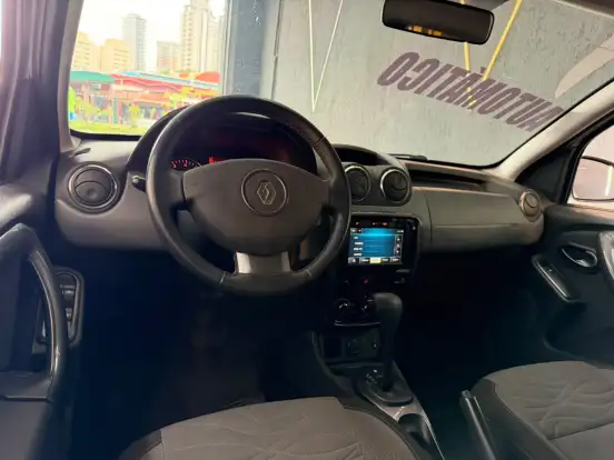 RENAULT-DUSTER-2014