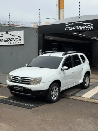 RENAULT DUSTER 2.0 DYNAMIQUE 4X2 16V FLEX 4P AUTOMÁTICO