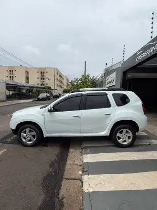 RENAULT-DUSTER-2.0 DYNAMIQUE 4X2 16V FLEX 4P AUTOMÁTICO RENAULT-DUSTER-2012