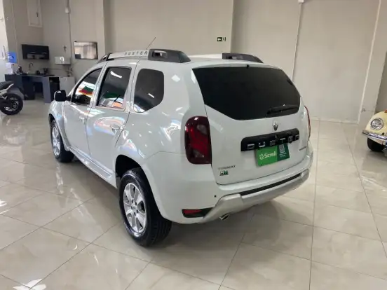 RENAULT-DUSTER-2.0 DYNAMIQUE 4X2 16V FLEX 4P AUTOMÁTICO RENAULT-DUSTER-2015