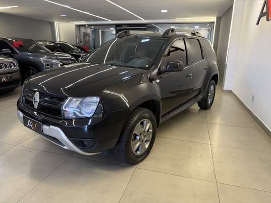 RENAULT-DUSTER-2017