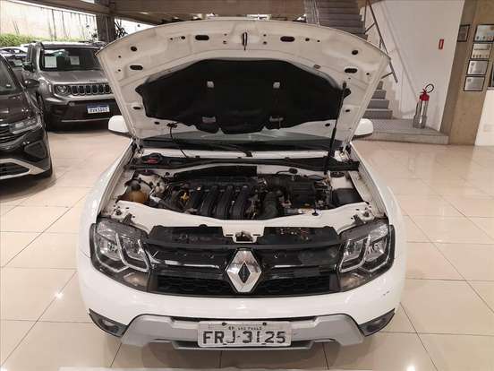 RENAULT-DUSTER-2017