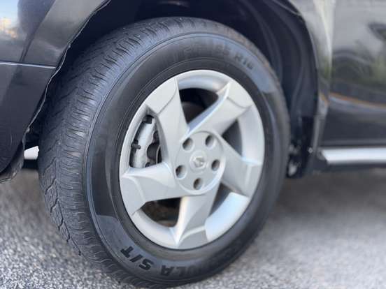 RENAULT-DUSTER-2014