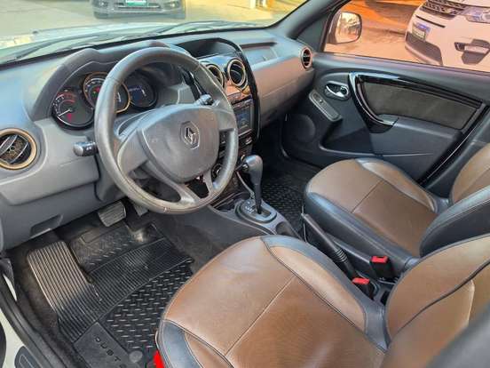 RENAULT-DUSTER-2015