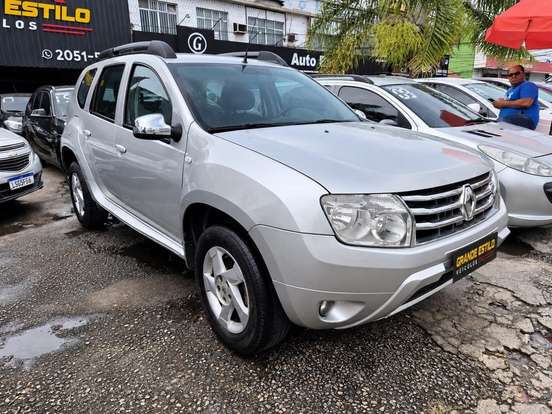 RENAULT-DUSTER-2012