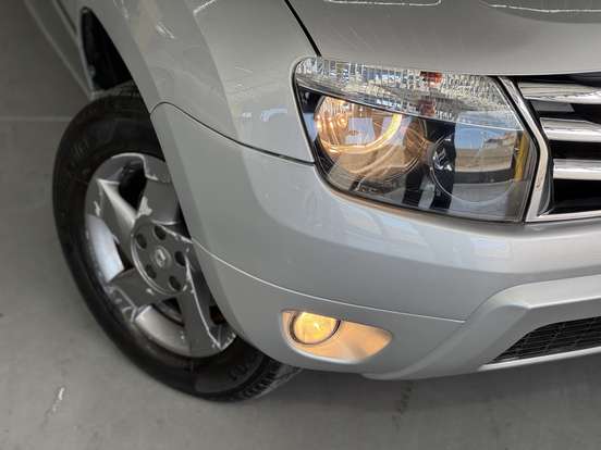 RENAULT-DUSTER-2.0 DYNAMIQUE 4X2 16V FLEX 4P AUTOMÁTICO RENAULT-DUSTER-2013