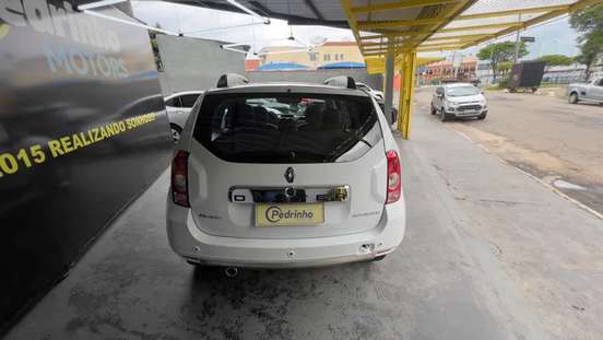 RENAULT-DUSTER-2012