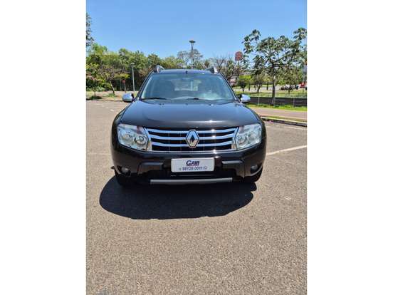 RENAULT-DUSTER-2014