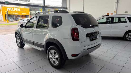 RENAULT-DUSTER-2.0 DYNAMIQUE 4X2 16V FLEX 4P AUTOMÁTICO RENAULT-DUSTER-2015