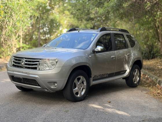 RENAULT DUSTER 2.0 DYNAMIQUE 4X2 16V FLEX 4P AUTOMÁTICO