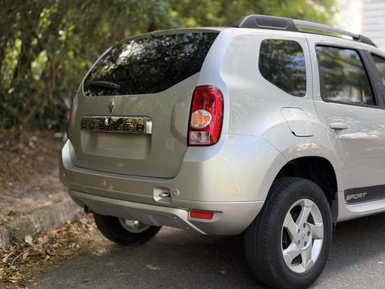 RENAULT-DUSTER-2.0 DYNAMIQUE 4X2 16V FLEX 4P AUTOMÁTICO RENAULT-DUSTER-2014