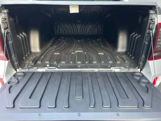 RENAULT-DUSTER OROCH-2016