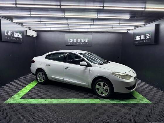 RENAULT FLUENCE 2.0 DYNAMIQUE 16V FLEX 4P AUTOMÁTICO