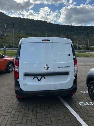 RENAULT-KANGOO-2026