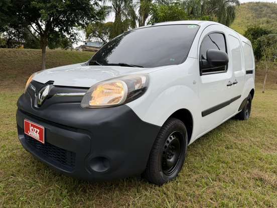 RENAULT-KANGOO-2020