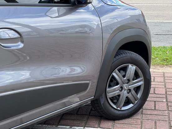 RENAULT-KWID-2025