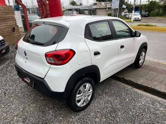 RENAULT-KWID-2021
