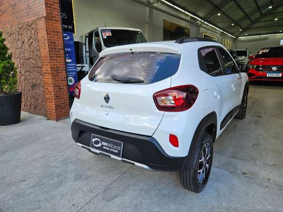 RENAULT-KWID-1.0 12V SCE FLEX OUTSIDER MANUAL RENAULT-KWID-2023