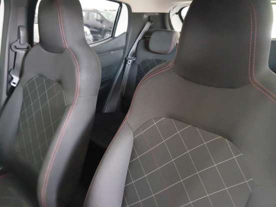 RENAULT-KWID-1.0 12V SCE FLEX ZEN MANUAL RENAULT-KWID-2024