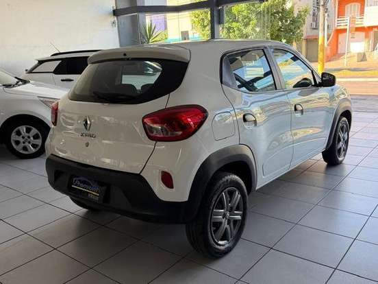 RENAULT-KWID-1.0 12V SCE FLEX ZEN MANUAL RENAULT-KWID-2023