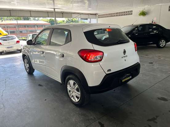 RENAULT-KWID-2019